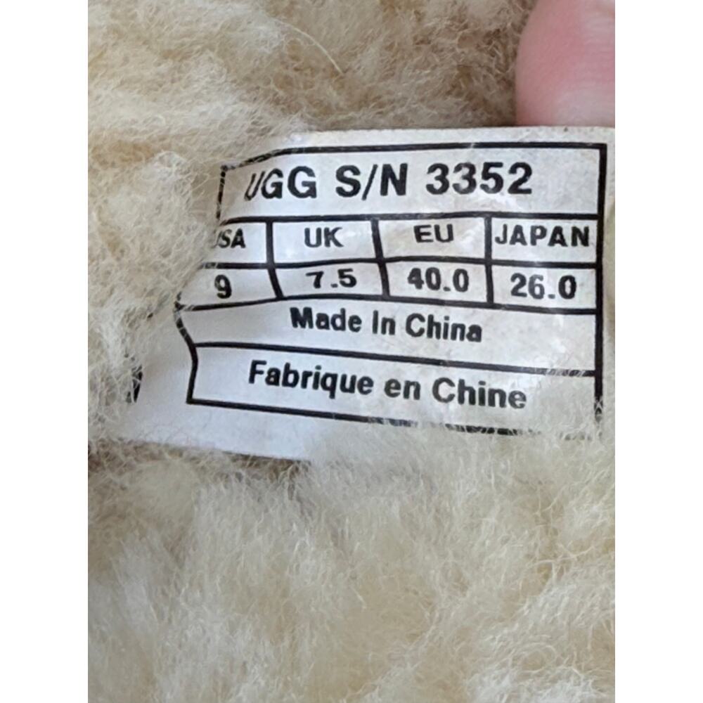 UGG Sand Suede Mini Bailey Button Sheepskin Boots 9 - Picture 5 of 9
